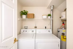 4 Edmunds St, Adams, MA 01220 - Photo 28