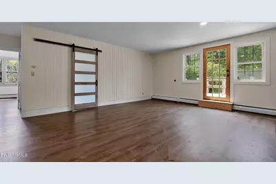 20 E Dugway Rd, Lenox, MA 01240 - Photo 36