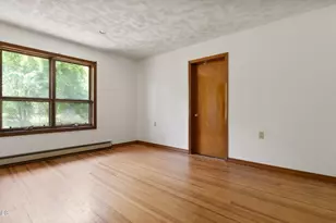 20 E Dugway Rd, Lenox, MA 01240 - Photo 30