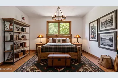 20 E Dugway Rd, Lenox, MA 01240 - Photo 26