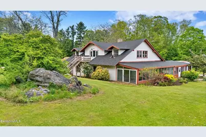 20 E Dugway Rd, Lenox, MA 01240 - Photo 4