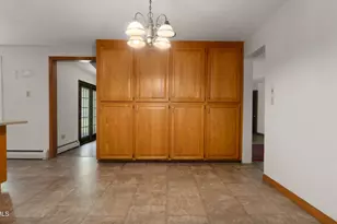 20 E Dugway Rd, Lenox, MA 01240 - Photo 12