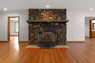 20 E Dugway Rd, Lenox, MA 01240 - Photo 22