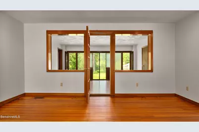 20 E Dugway Rd, Lenox, MA 01240 - Photo 20