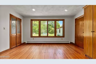 20 E Dugway Rd, Lenox, MA 01240 - Photo 24