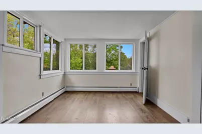 20 E Dugway Rd, Lenox, MA 01240 - Photo 32