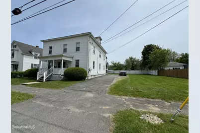 144 Parkside Ave, Pittsfield, MA 01201 - Photo 16