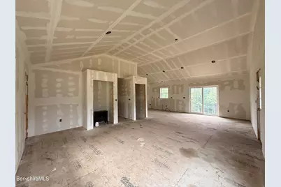15 Haskell Rd, Peru, MA 01235 - Photo 6