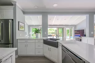 38 Crofut St, Pittsfield, MA 01201 - Photo 32