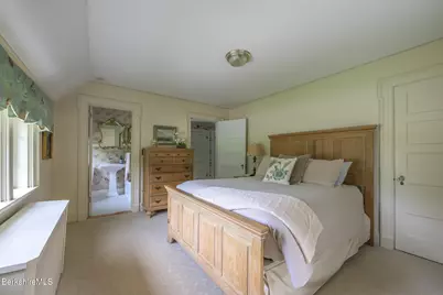 38 Crofut St, Pittsfield, MA 01201 - Photo 62
