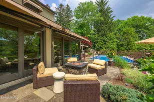38 Crofut St, Pittsfield, MA 01201 - Photo 6