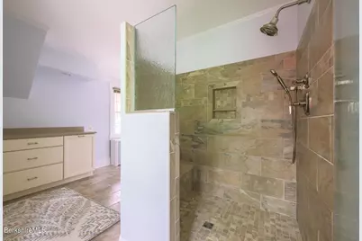 38 Crofut St, Pittsfield, MA 01201 - Photo 60