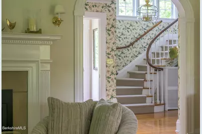 38 Crofut St, Pittsfield, MA 01201 - Photo 20