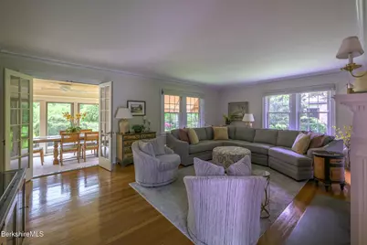 38 Crofut St, Pittsfield, MA 01201 - Photo 22