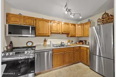 80-82 Prospect St, Lee, MA 01238 - Photo 12