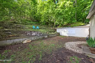 14 Charles St, North Adams, MA 01247 - Photo 30
