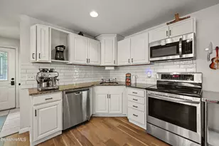 14 Charles St, North Adams, MA 01247 - Photo 14