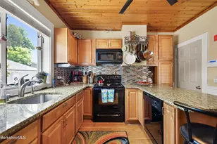 83-85 Euclid Ave, Pittsfield, MA 01201 - Photo 20