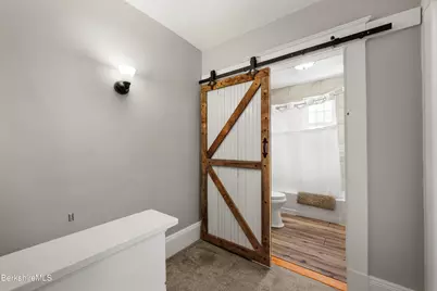 83-85 Euclid Ave, Pittsfield, MA 01201 - Photo 54