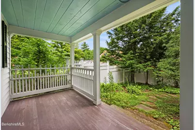 4 Stockbridge Rd, West Stockbridge, MA 01266 - Photo 8