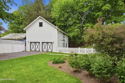 4 Stockbridge Rd, West Stockbridge, MA 01266 - Photo 16