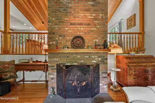 1862 Home Rd, Sheffield, MA 01257 - Photo 8