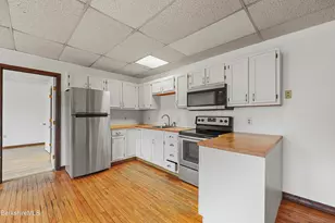 55 Crystal St, Lenox, MA 01240 - Photo 8