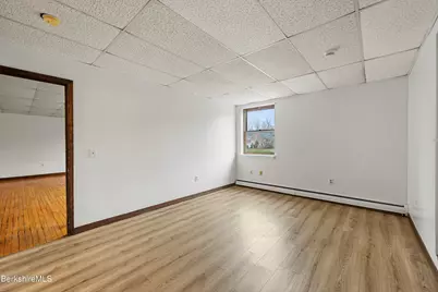 55 Crystal St #8, Lenox, MA 01240 - Photo 10