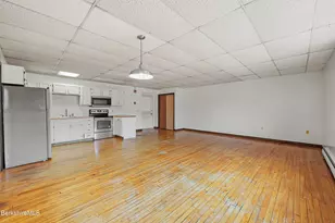 55 Crystal St, Lenox, MA 01240 - Photo 6