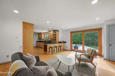 888 Hancock Rd, Williamstown, MA 01267 - Photo 26