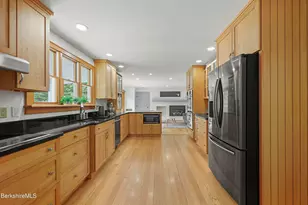 888 Hancock Rd, Williamstown, MA 01267 - Photo 34