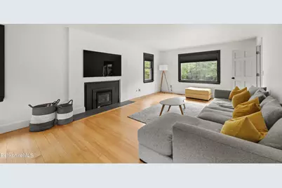 888 Hancock Rd, Williamstown, MA 01267 - Photo 10