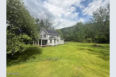 352 Shaft Rd, North Adams, MA 01247 - Photo 16