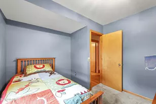 8 Richmond St, Adams, MA 01220 - Photo 52