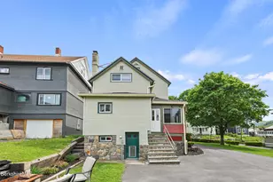 8 Richmond St, Adams, MA 01220 - Photo 56