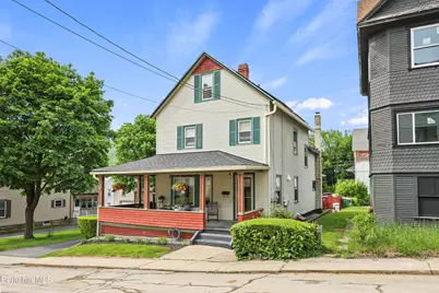 8 Richmond St, Adams, MA 01220 - Photo 2