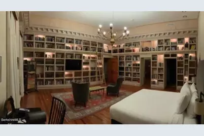273 North St, Pittsfield, MA 01201 - Photo 20