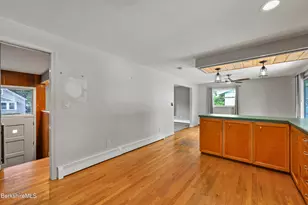 10 Oswald Ave, Pittsfield, MA 01201 - Photo 32
