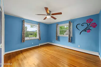 10 Oswald Ave, Pittsfield, MA 01201 - Photo 36