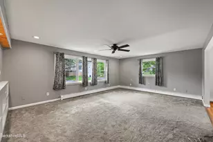 10 Oswald Ave, Pittsfield, MA 01201 - Photo 22