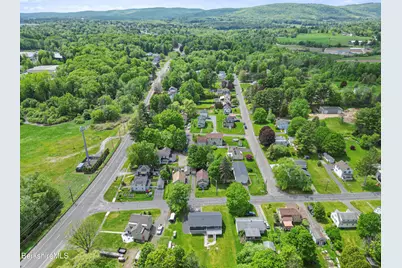 10 Oswald Ave, Pittsfield, MA 01201 - Photo 14