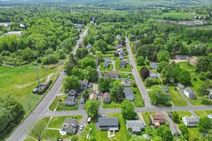 10 Oswald Ave, Pittsfield, MA 01201 - Photo 14