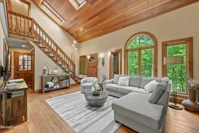 11 Muddy Brook Cir, Great Barrington, MA 01230 - Photo 6
