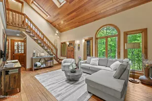 11 Muddy Brook Cir, Great Barrington, MA 01230 - Photo 6