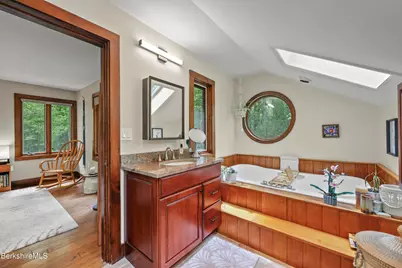 11 Muddy Brook Cir, Great Barrington, MA 01230 - Photo 44
