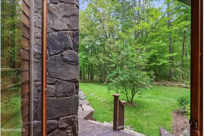 11 Muddy Brook Cir, Great Barrington, MA 01230 - Photo 38