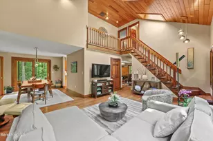 11 Muddy Brook Cir, Great Barrington, MA 01230 - Photo 8