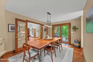 11 Muddy Brook Cir, Great Barrington, MA 01230 - Photo 10