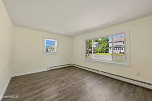 1028 North St, Pittsfield, MA 01201 - Photo 6