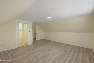 1028 North St, Pittsfield, MA 01201 - Photo 26